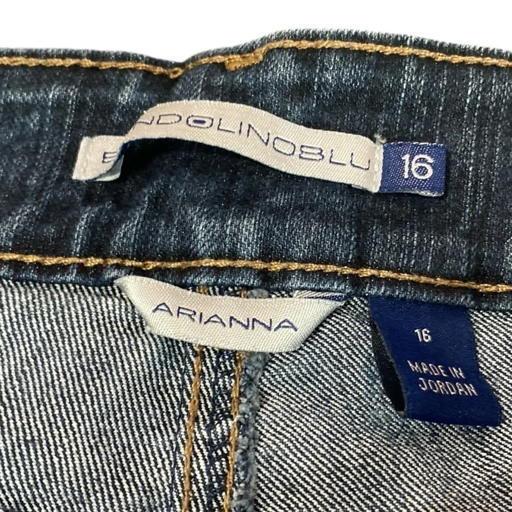 Bandolino blu Arianna boot cut jeans Sz 16 women 78%Cotton - Picture 2 of 15